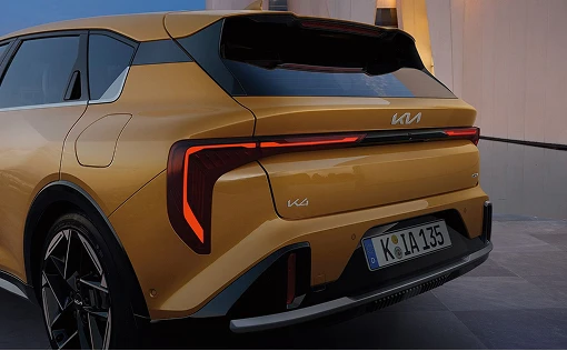 Signature LED taillights